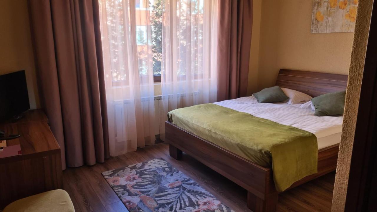Hotel Gema Brassó Kültér fotó