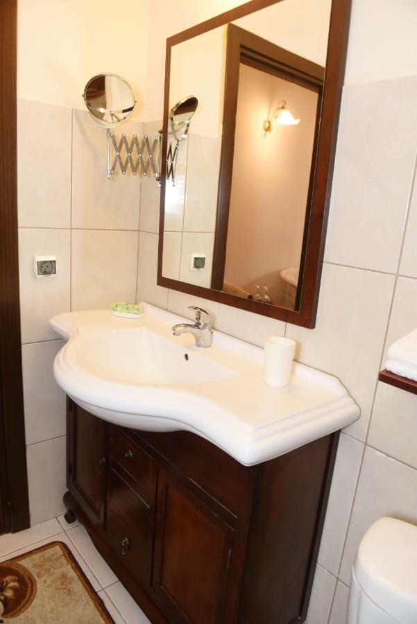 Hotel Gema Brassó Kültér fotó