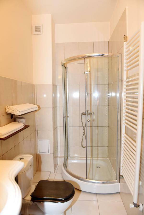 Hotel Gema Brassó Kültér fotó